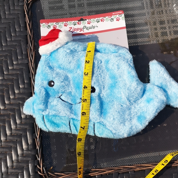 Christmas Whale Zippy Paws Dog Toy NWT - Picture 3 of 3